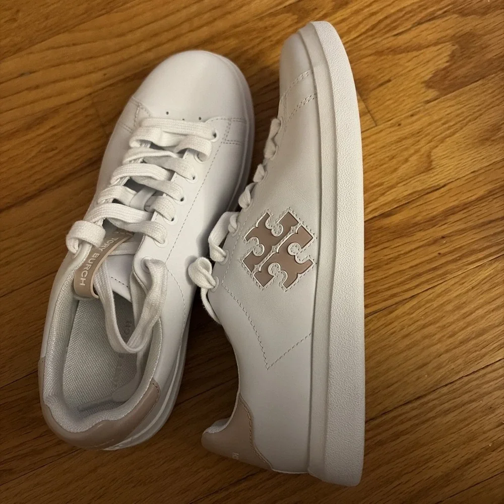 Tory Burch Women's Howell court sneakers with double T White 149728-650 Size 7.5